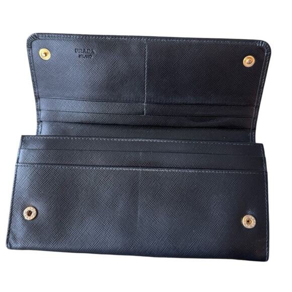Prada Black Saffiano Fiocco Leather Bow Continental Wallet with COA Included - Picture 2 of 9